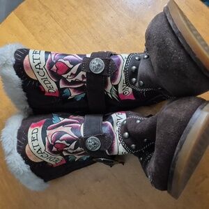 Ed Hardy Dedicated To The One I Love Brown Suede Boots with Fur Trim. Size 8